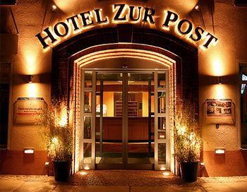Altstadt Hotel Zur Post Stralsund Extérieur photo